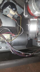 Convection blower cooling the exhaust?