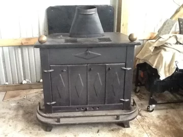 [Hearth.com] Need help identifying wood stove manufacturer