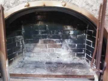 [Hearth.com] Is it possible to get an insert into this arched fireplace?