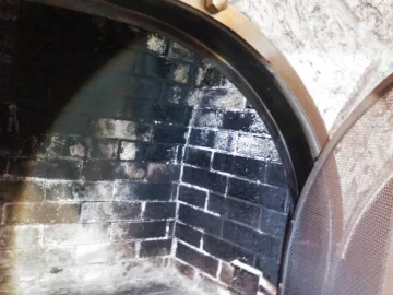 [Hearth.com] Is it possible to get an insert into this arched fireplace?