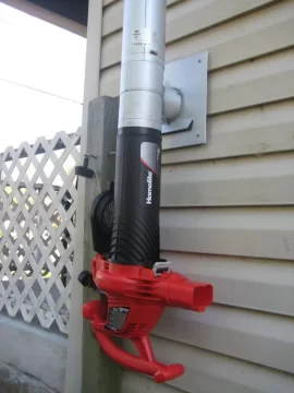 [Hearth.com] Leaf Blower trick, with a twist?