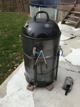 [Hearth.com] Ugly drum smoker!