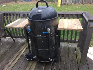 [Hearth.com] Ugly drum smoker!