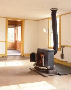 [Hearth.com] How NOT to install a woodstove.