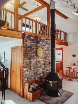 [Hearth.com] Can anyone identify this stove?