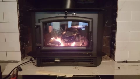 [Hearth.com] High Valley 1500 Catalytic stove insert installation and review