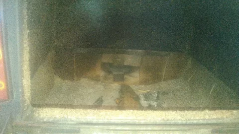 [Hearth.com] I could use some help identifying this stove...