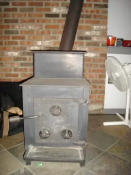 [Hearth.com] Should i buy this? Co worker Selling wood stove