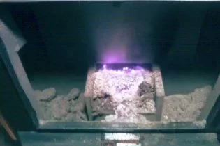 [Hearth.com] Crazy Amount of Ashes in My Burnpot