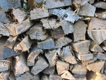 [Hearth.com] What seasoned wood looks like to me.