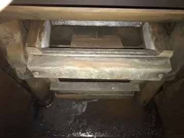 [Hearth.com] Cleaning a catalytic combustor with vinegar bath