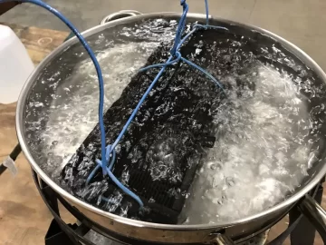 [Hearth.com] Cleaning a catalytic combustor with vinegar bath