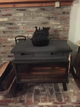 [Hearth.com] Any idea what this one is?