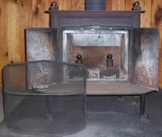 [Hearth.com] Cast Iron Stove that gets hot fast, and stays hot?