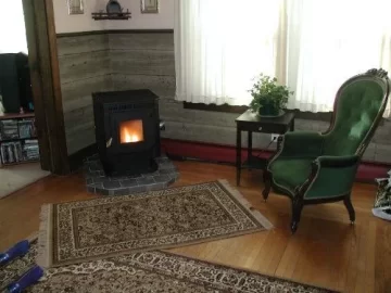 [Hearth.com] Pellet Stove is In!