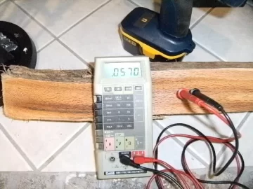 [Hearth.com] Using a multimeter to measure wood moisture level