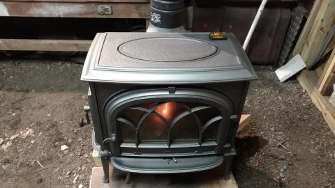 [Hearth.com] Jotul F500 break in fire