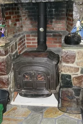 [Hearth.com] Install between two stone walls