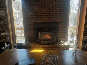 [Hearth.com] insert inside fireplace or freestanding