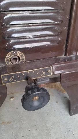 [Hearth.com] Looking for some information on my antique Estate Heatrola gas stove