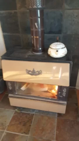 [Hearth.com] Old freestanding fire possibly Supra