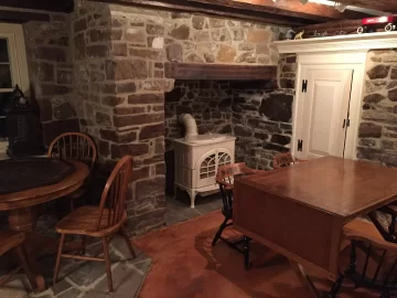 [Hearth.com] New home: Fireplace or wood stove?