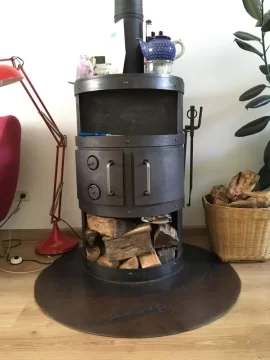 [Hearth.com] Looking for (Scandinavian?) stove ID