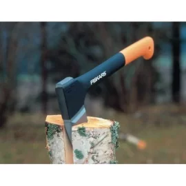 [Hearth.com] Recommend me an axe/hatchet to use on logs to make small splits?