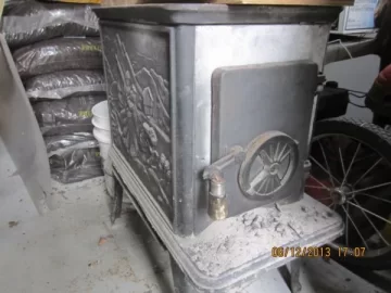 [Hearth.com] Help- can anyone identify this stove?