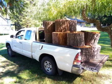 [Hearth.com] 2001 Sequoia and trailering firewood