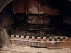 Seeking opinions on normal wear versus corrosion/overheating for Jotul 8 I am interested in.