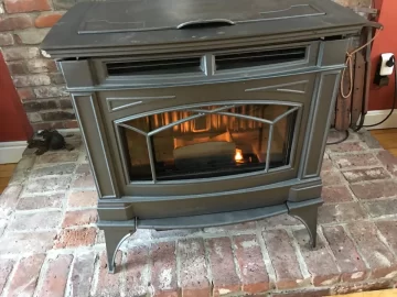 [Hearth.com] Hampton GC-60 - What Color Stove Bright is it?