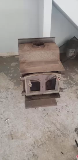 [Hearth.com] Newbie help identifying.