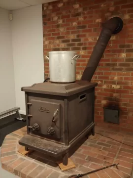 [Hearth.com] Top of Nashua stove is rusted and pitted