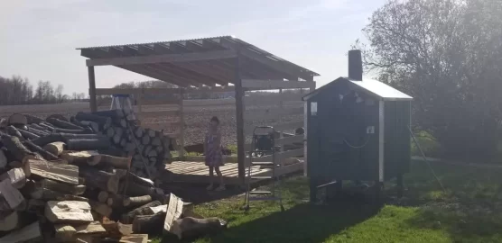 [Hearth.com] Finished shed!