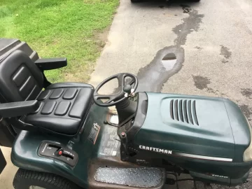 [Hearth.com] Sears LT-1000 Tractor- Replacing the old rotting rubber feet & rusting metal foot rests?