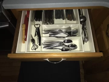 [Hearth.com] Fixing the silverware drawer front that broke off!