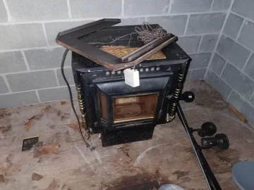 [Hearth.com] Can anyone identify the year/model of this Jamestown Pellet Stove?