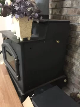 [Hearth.com] Hutch stove ID and info?