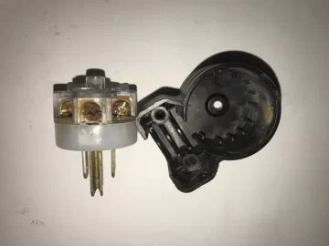 [Hearth.com] Pool filter pump plug oxidizing and getting hot???