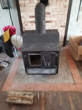 [Hearth.com] New to me Fisher woodstove