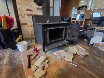 [Hearth.com] New to me Fisher woodstove