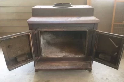 [Hearth.com] WoodChief Wood Stove