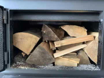 [Hearth.com] What Is In Your Stove Right Now?