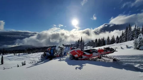 [Hearth.com] Sledding Pictures 2019