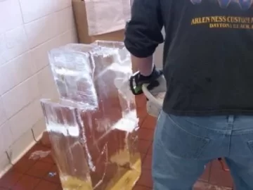 [Hearth.com] ice carving  (new pics)