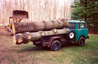 [Hearth.com] How much firewood can be hauled in a Jeep pickup?