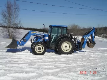 [Hearth.com] Tractor for snow removal