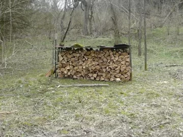 [Hearth.com] pics of my started firewood stack