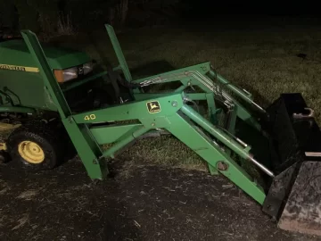 [Hearth.com] Front  end loader john deer 40 first time user. Need help.